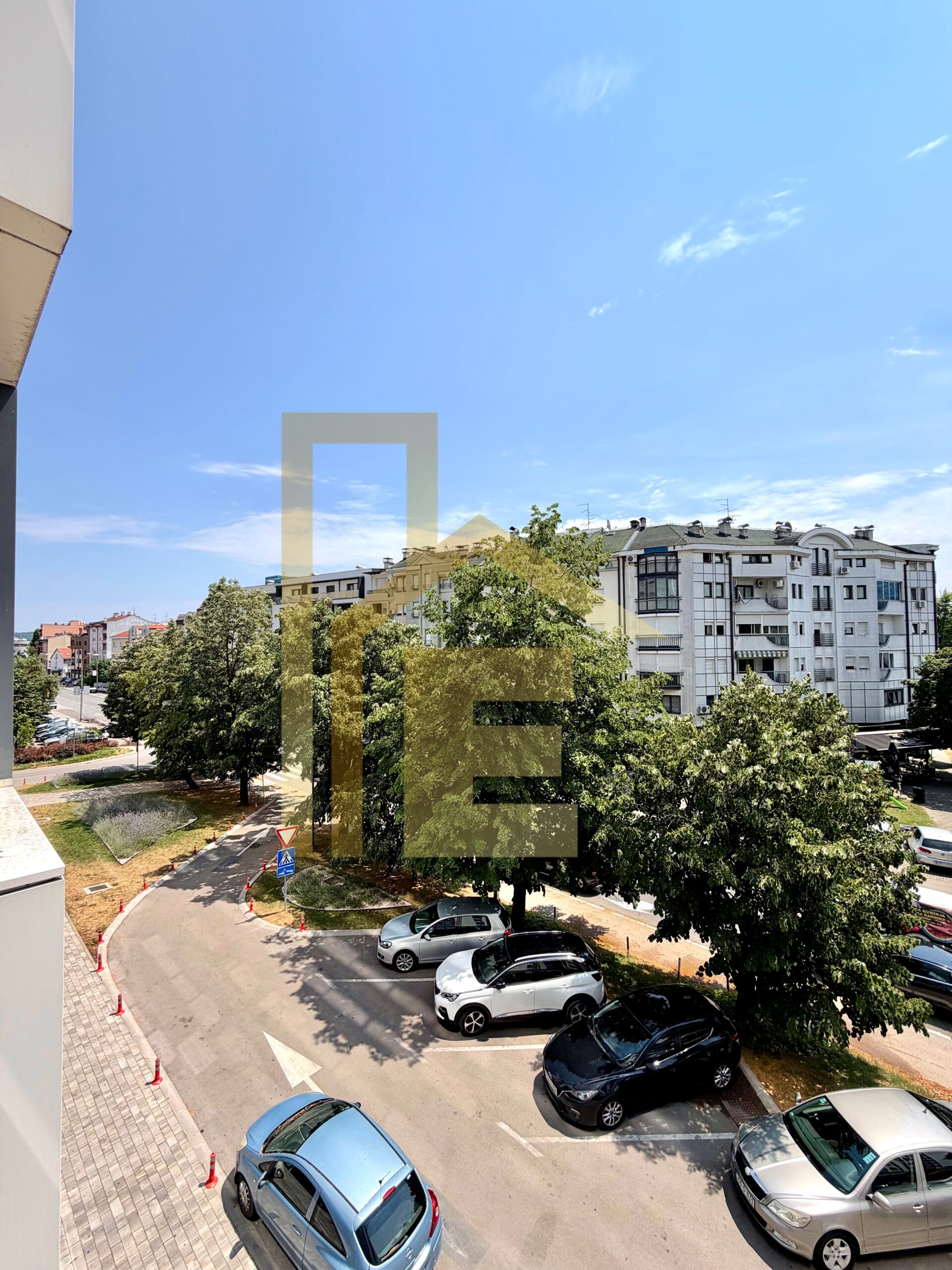 Iznajmljujemo moderno namješten dvosoban stan, Nova Varoš slika 21