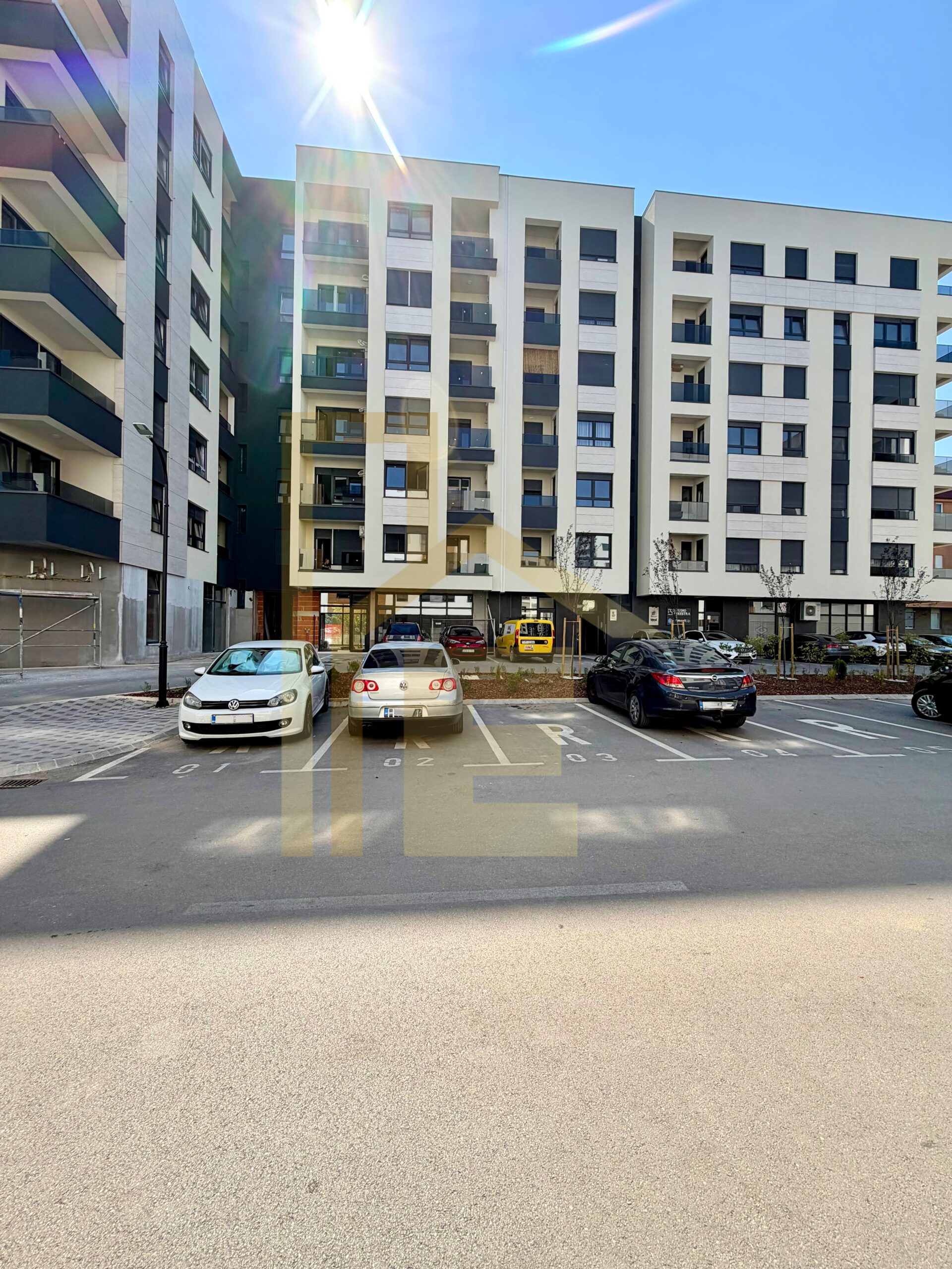 Na prodaju poslovni prostor na odličnoj lokaciji slika 3
