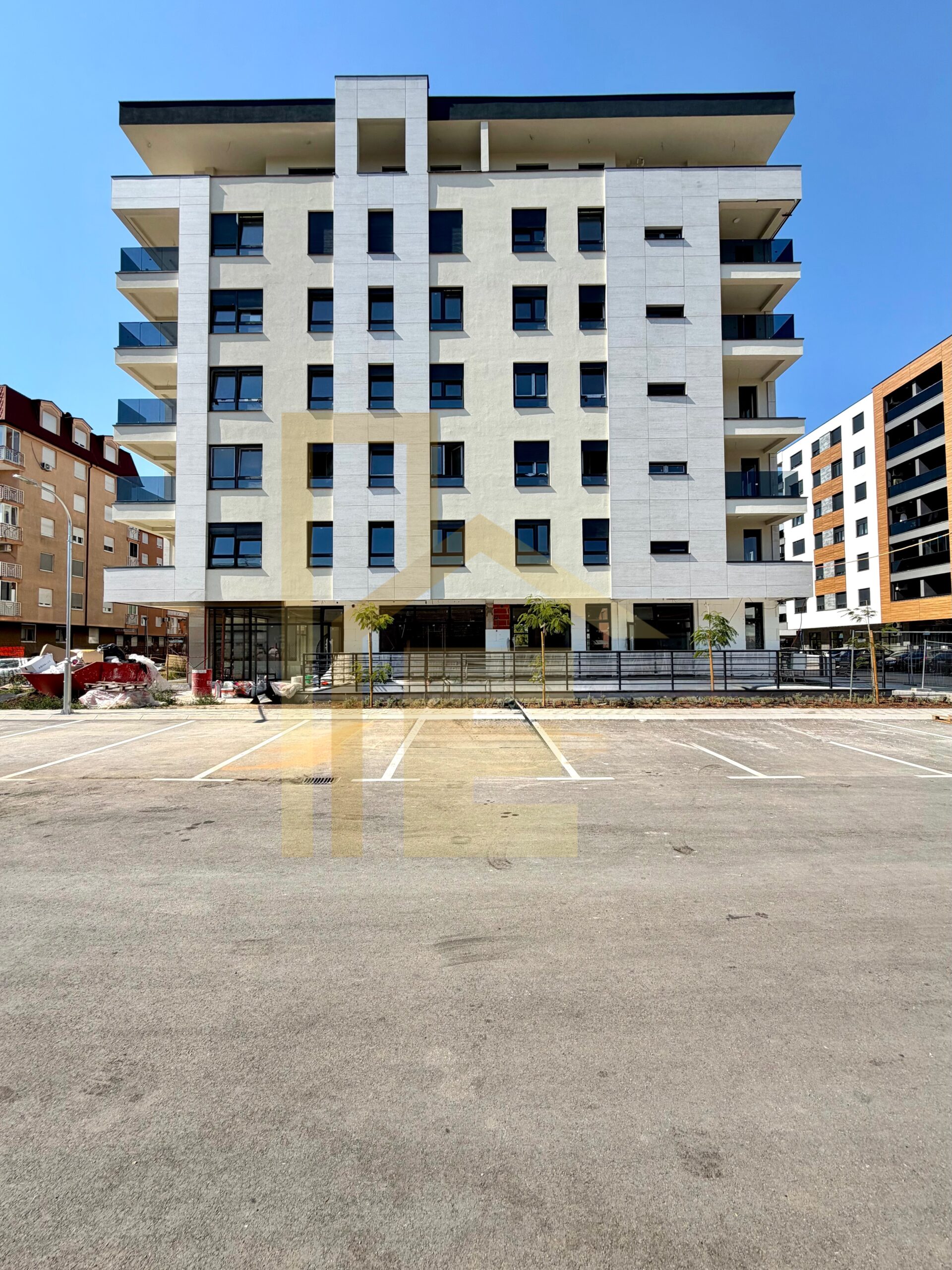 Na prodaju poslovni prostor, NOVOGRADNJA slika 2