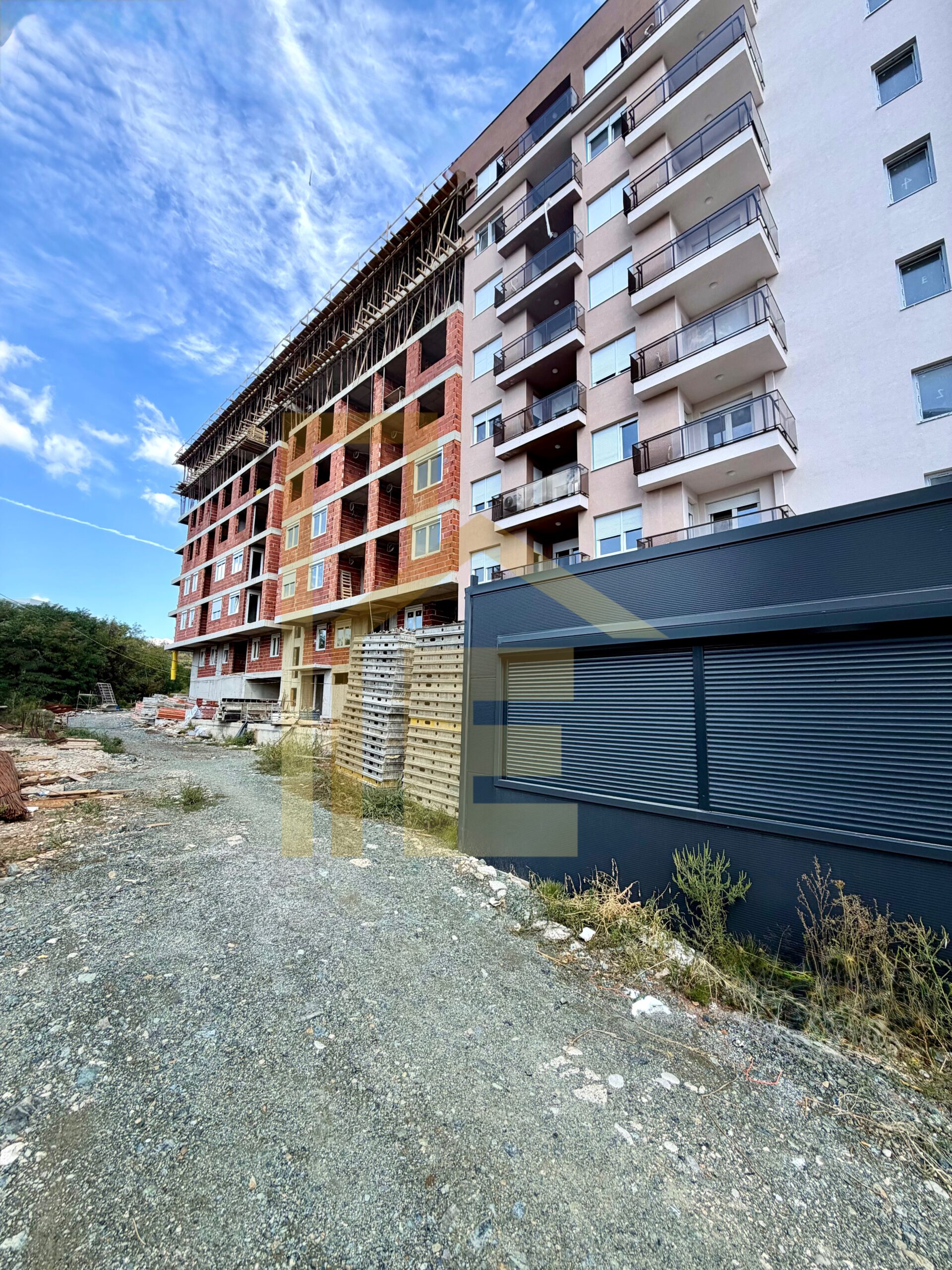 Na prodaju dvosoban stan 41,70 m2, naselje Paprikovac slika 2